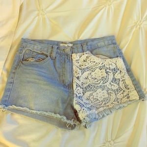 Vestique Shorts